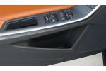 2011款  进口沃尔沃S60 2.0T 智雅版 驾驶员门储物盒