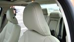 2011款  进口沃尔沃S60 3.0T AWD 智尊版 驾驶员头枕