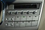 比亚迪M6中控台空调控制键