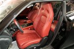 日产GT-R驾驶员座椅