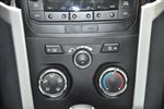 mu-X中控台空调控制键图片