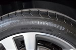 迈巴赫S级轮胎规格图片