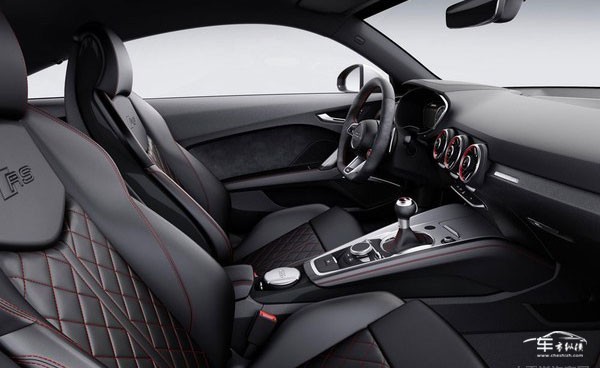 新一代奥迪TT RS售价曝光6.64万欧元起