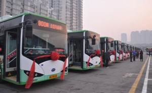 低碳转型新力措 西安投运1100辆比亚迪K8纯电动公交车