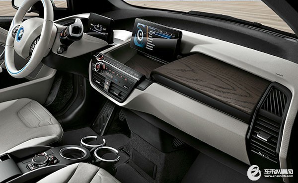 享零购置税外加新能源车牌照 纯电动BMW i3
