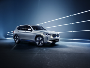 宝马集团核心品牌进军电动出行 全新BMW iX3概念车全球首发