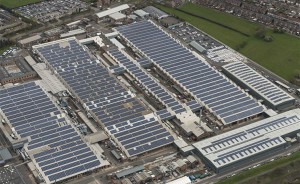 英国最大规模 宾利建太阳能发电停车场